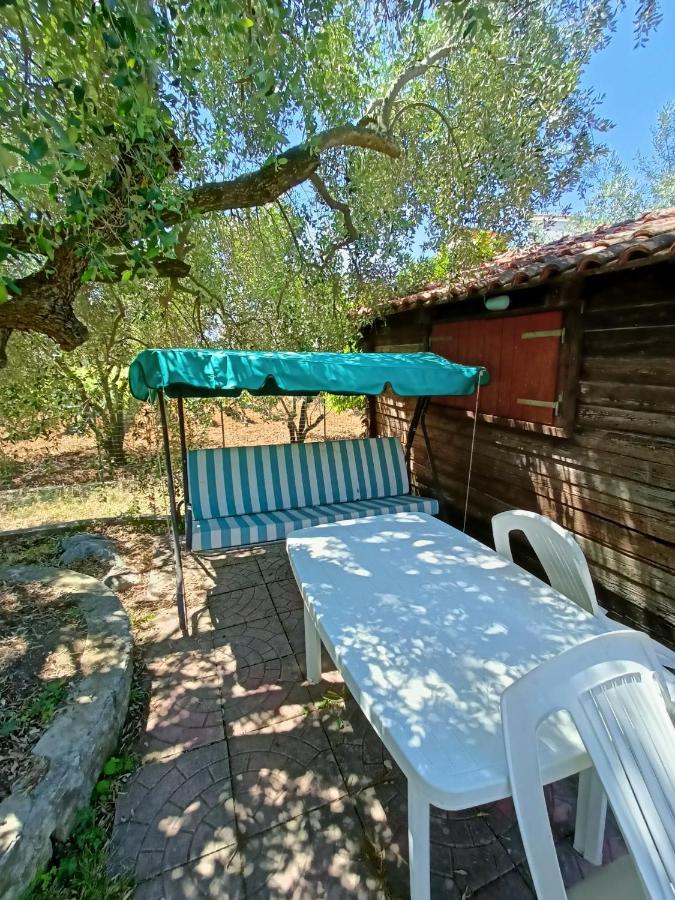 Apartmani Zokic คาชเตลา ภายนอก รูปภาพ